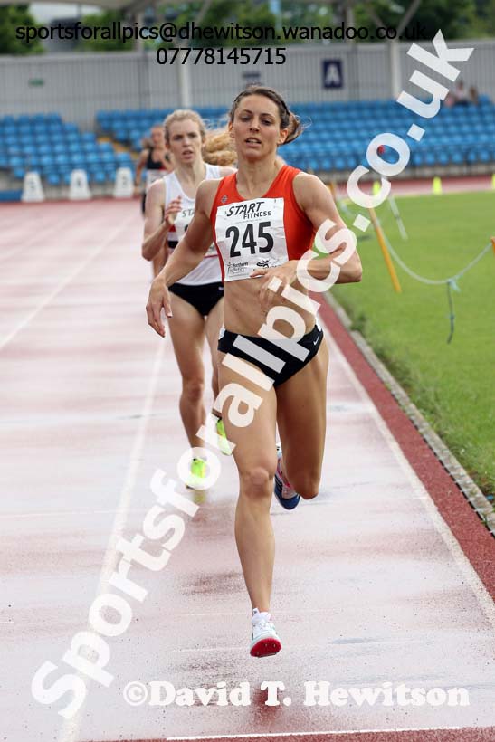 SSenior womens 800 metres, Northern Championships, Sport City, Manchester. Photo: David T. Hewitson/Sports for All Pics